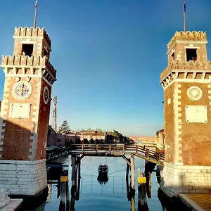  Apartment San Giorgio Degli Schiavoni